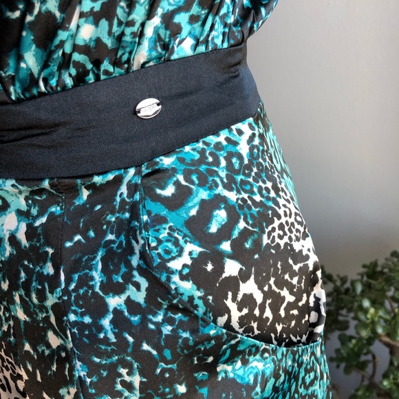 Guess Dress - Picture 3 of 5